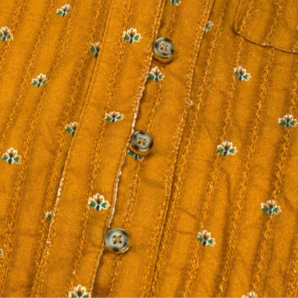 Anthropologie Pilcro The Keira Collard Front-Button Blouse In Mustard Size XS - Picture 3 of 10